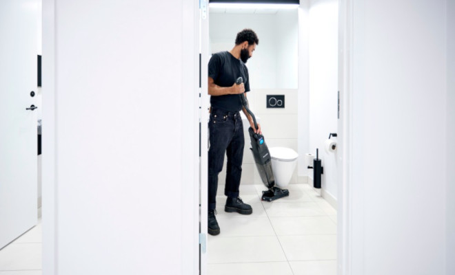 Lavasciuga pavimenti ergonomica e maneggevole